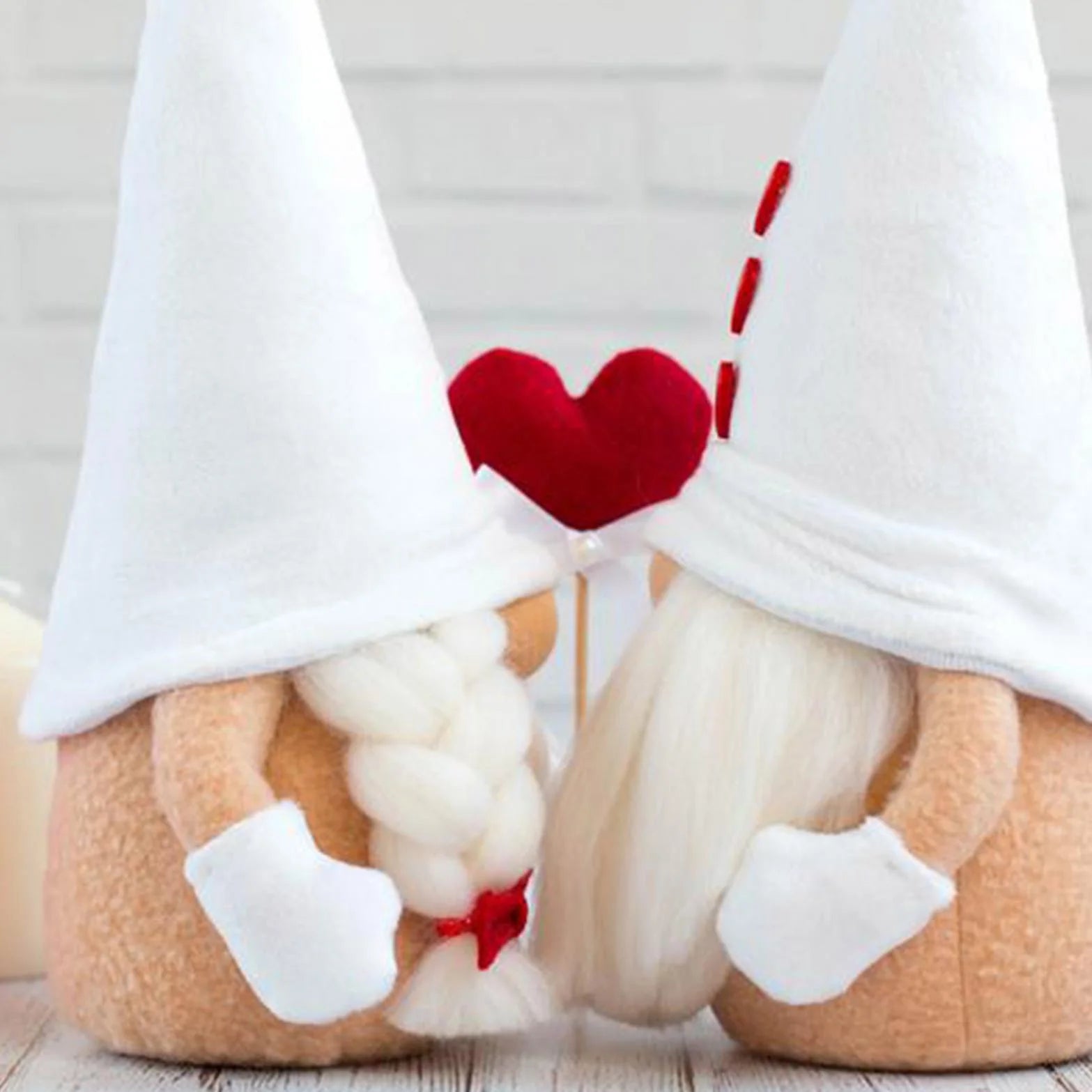 2PCS Valentines Day Plush Decorations -Mr and Mrs Handmake Scandinavian Tomte for Valentine'S Day Table Elf Decor, Stuffed Plushie Decor,Sweet Valentines Day Gifts