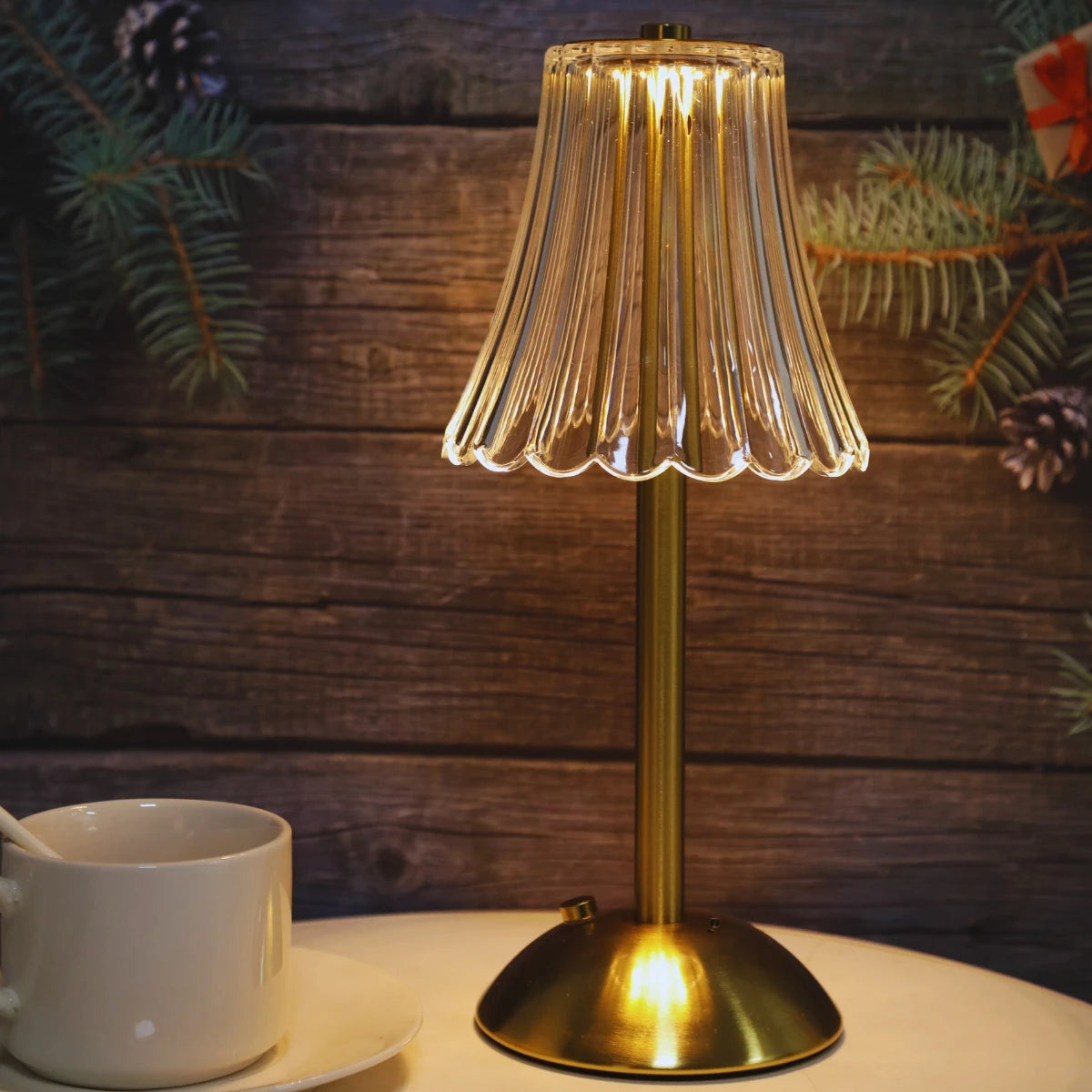 Crystal Romantic Table Lamp - Suitable for bedroom, desk, and dining room decoration, retro touch table lamp