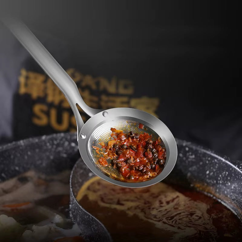 SleekSkim™ Stainless Steel Mesh Strainer – Oil & Residue Filter Colander for Soup, Frying, and Kitchen Prep