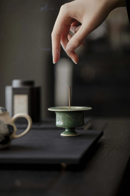 Yue Kiln Celadon Relief Incense Holder Diffuser Incense Burners Stand For Incense Aromatherapy Censer Tea Items Decoration Craft