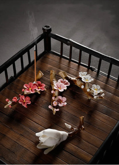 Ceramic Plum Blossom Pen Rest Home Desktop Joss-stick Base Incense Ceremony Ornaments Zen Tea Ceremony Accessories Tea Pets