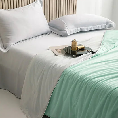High Quality Cooling Blankets Smooth Air Condition Comforter Lightweight Summer Quilt with Double Side Cold & Cooling Fabric