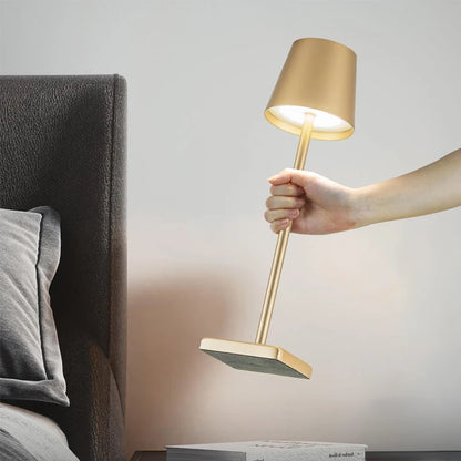 LED Desk Lamp Usb Rechargeable Table Lamp Bar Restaurant Ambiance Wireless Touch Lamps Waterproof Led Lights Bedroom Decor Light