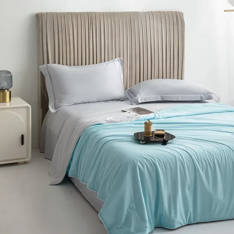 High Quality Cooling Blankets Smooth Air Condition Comforter Lightweight Summer Quilt with Double Side Cold & Cooling Fabric