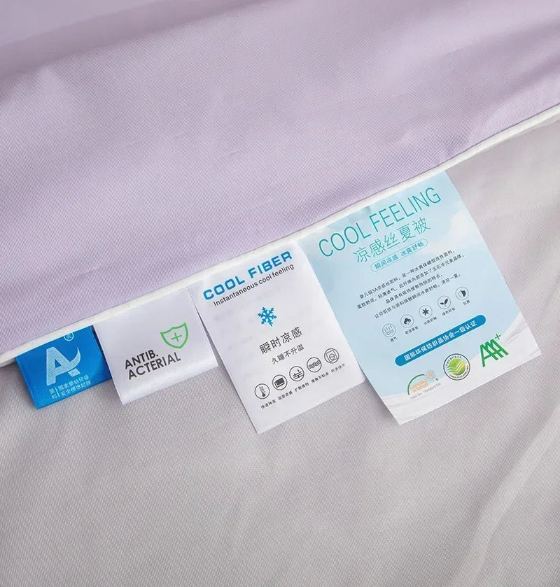 High Quality Cooling Blankets Smooth Air Condition Comforter Lightweight Summer Quilt with Double Side Cold & Cooling Fabric