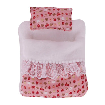 For 17cm Labubu Doll Accessories Sleeping Bag Cute Lace Style Doll Quilts Pillow Flower Strawberry Soft Doll Decoration Toys
