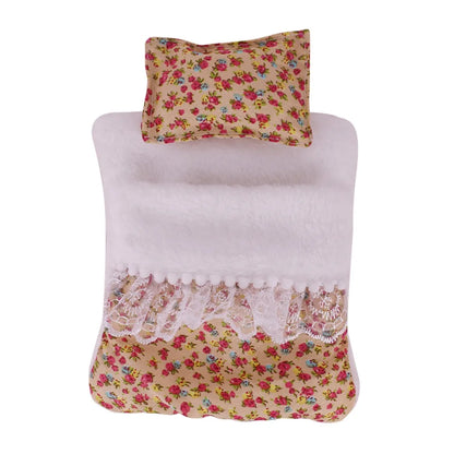 For 17cm Labubu Doll Accessories Sleeping Bag Cute Lace Style Doll Quilts Pillow Flower Strawberry Soft Doll Decoration Toys