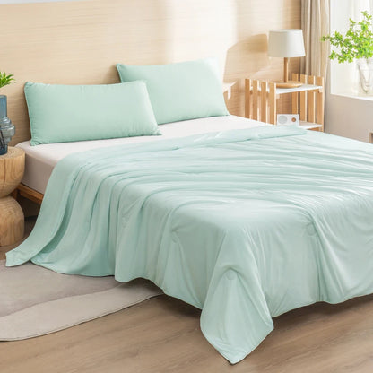Cooling Blanket for Bed Silky Air Condition Comforter Lightweight Cooled Ice Summer Quilt with Double Side Cold & Cooling Fabric