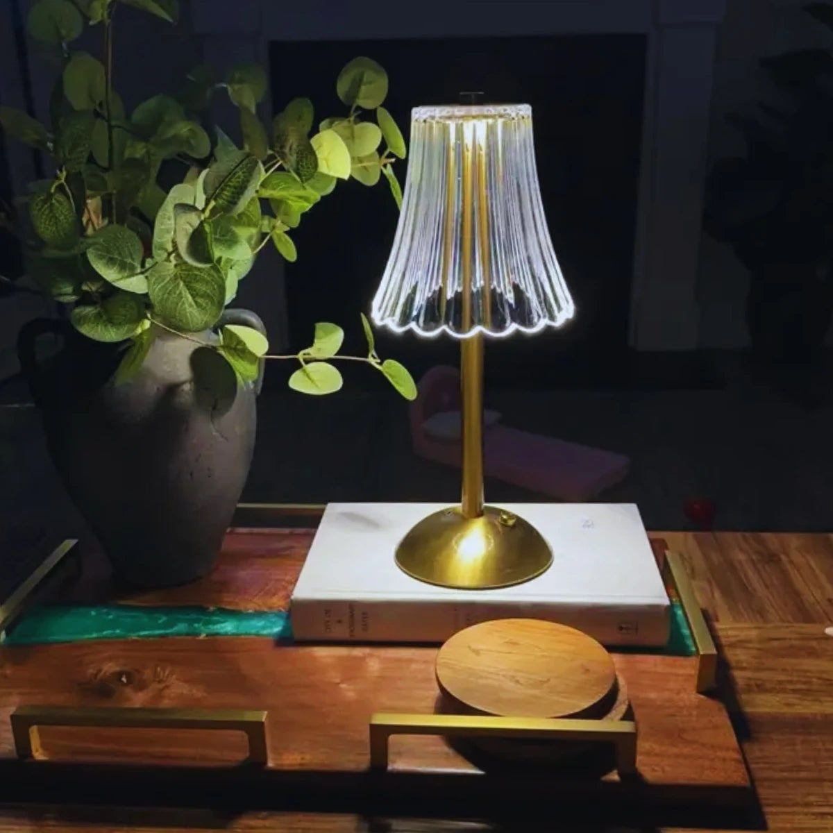 Crystal Romantic Table Lamp - Suitable for bedroom, desk, and dining room decoration, retro touch table lamp