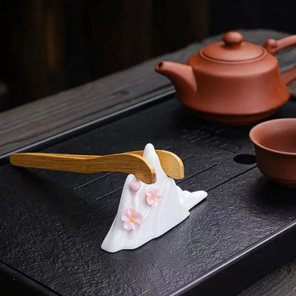 Ceramic Plum Blossom Pen Rest Home Desktop Joss-stick Base Incense Ceremony Ornaments Zen Tea Ceremony Accessories Tea Pets