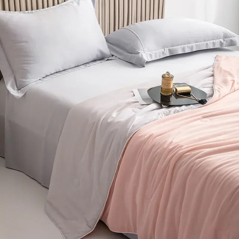High Quality Cooling Blankets Smooth Air Condition Comforter Lightweight Summer Quilt with Double Side Cold & Cooling Fabric
