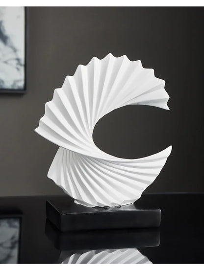 Modern Decor Abstract Sculpture Resin Sculptur Art Golden Statue Living Room Home Decoration Office Desk Decoration Accessories