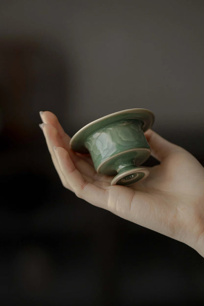 Yue Kiln Celadon Relief Incense Holder Diffuser Incense Burners Stand For Incense Aromatherapy Censer Tea Items Decoration Craft