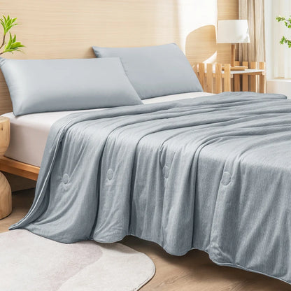 Cooling Blanket for Bed Silky Air Condition Comforter Lightweight Cooled Ice Summer Quilt with Double Side Cold & Cooling Fabric