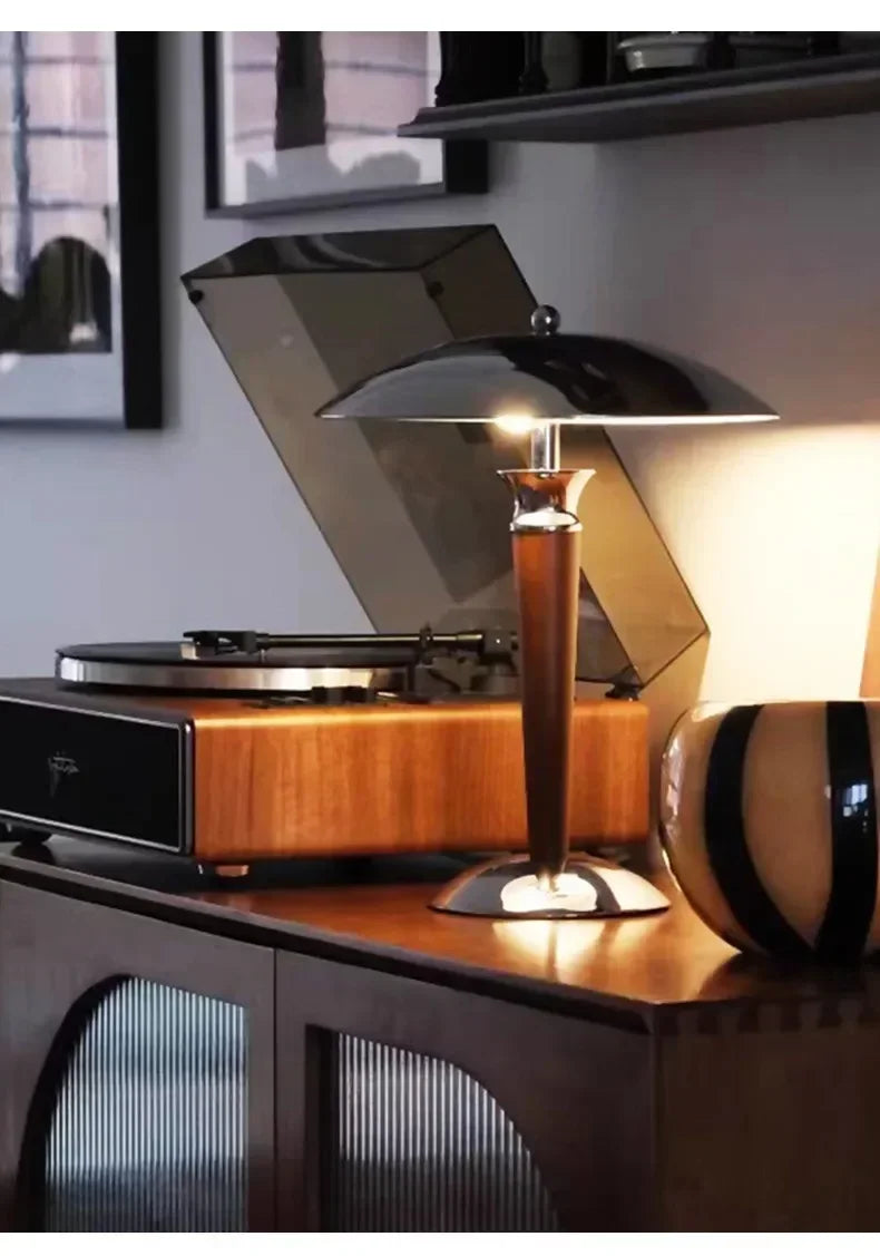 Industrial Style Desk Lamp Medieval Home Decoration Wood /iron Hotel lights Nostalgic High-end Office Desk E14 bulb Lamps