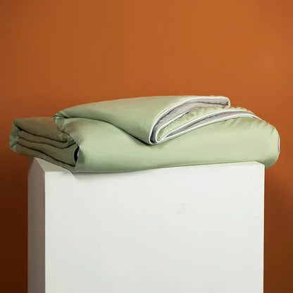 High Quality Cooling Blankets Smooth Air Condition Comforter Lightweight Summer Quilt with Double Side Cold & Cooling Fabric